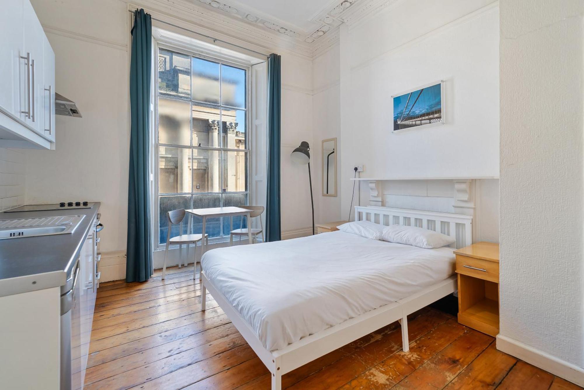 Westbourne Place Rooms - By Clifton Short Lets ブリストル 部屋 写真